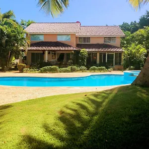  Villa Beautiful Metro Country Club,